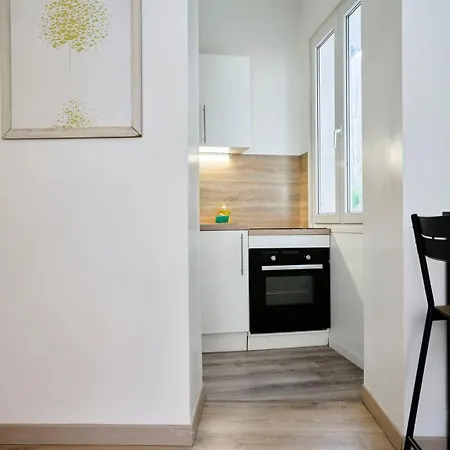 Quiet One-Bedroom Flat Close To The Metro Lille Exterior photo