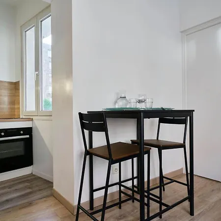 Quiet One-Bedroom Flat Close To The Metro Lille Exterior photo
